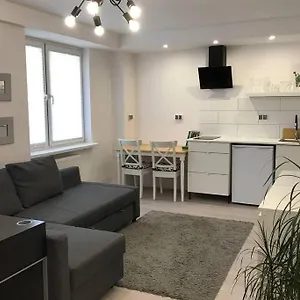 https://topfloor-quietrelax-very-cozy-and-quite-apartment.warsawhotelspoland.com